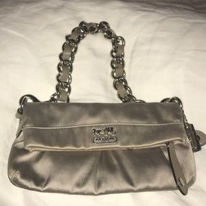 ❤️❤️Coach stain evening bag with  silver hardware